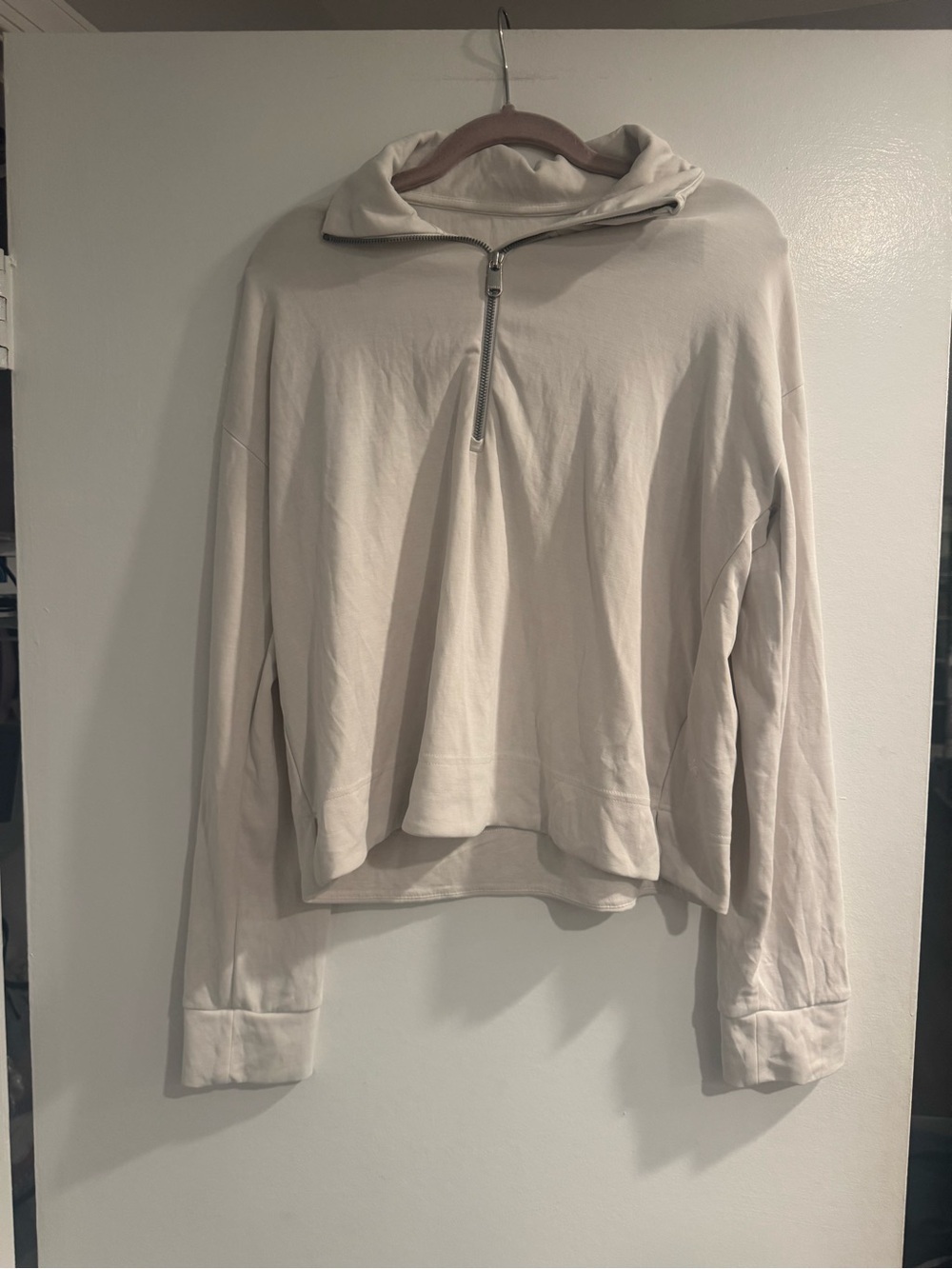Athleta White Half-Zip Pullover Hoodie Women’s Medium Activewear Sweatshirt